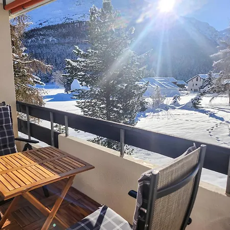 Апартаменты Modernes Alpenstudio Mit Bergblick, Pool Und Sauna Санкт-Мориц